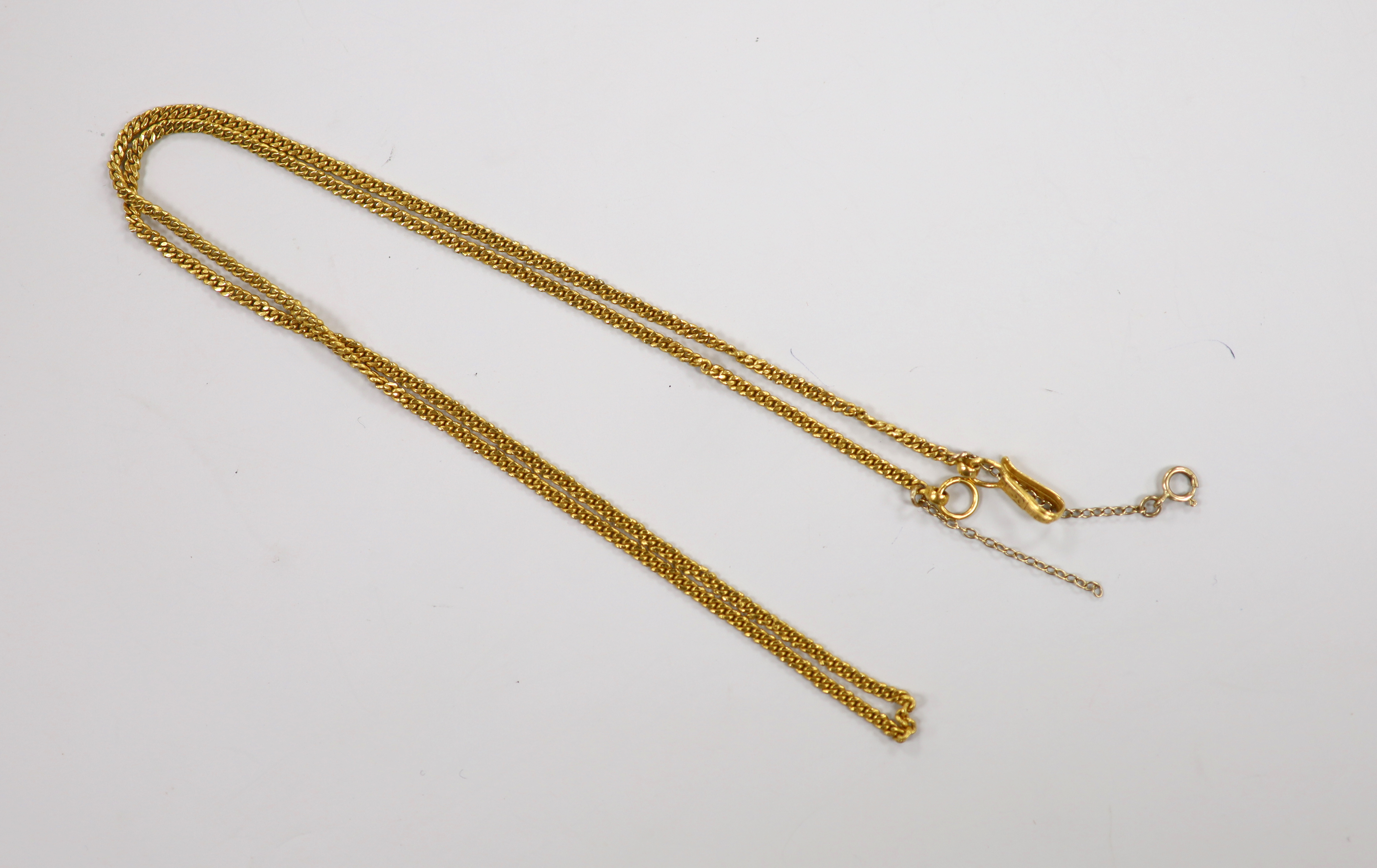 A yellow metal fine link chain with guard link clasp, stamped 0.916, 55cm, 12.4 grams.